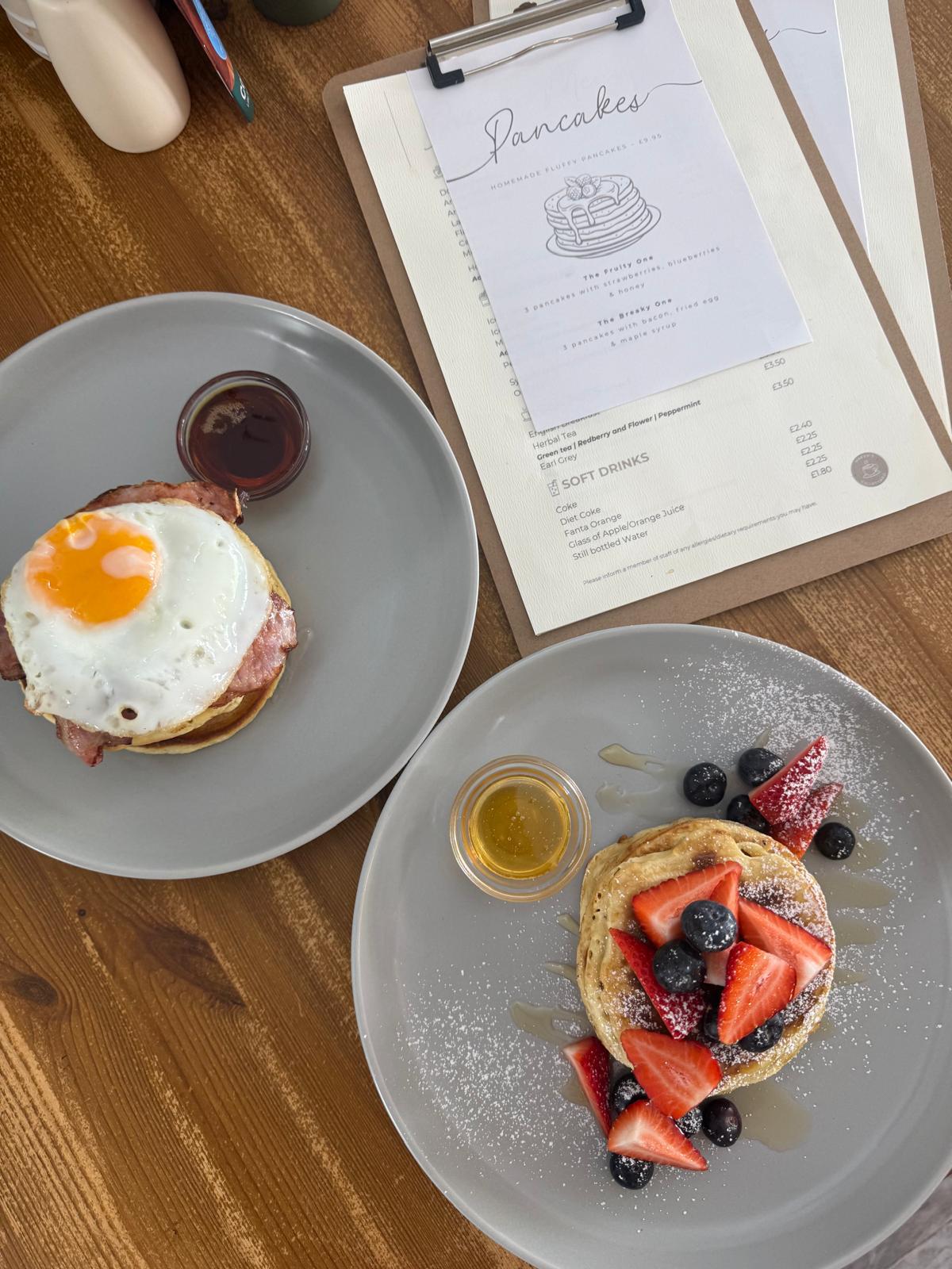 Pancakes with berries